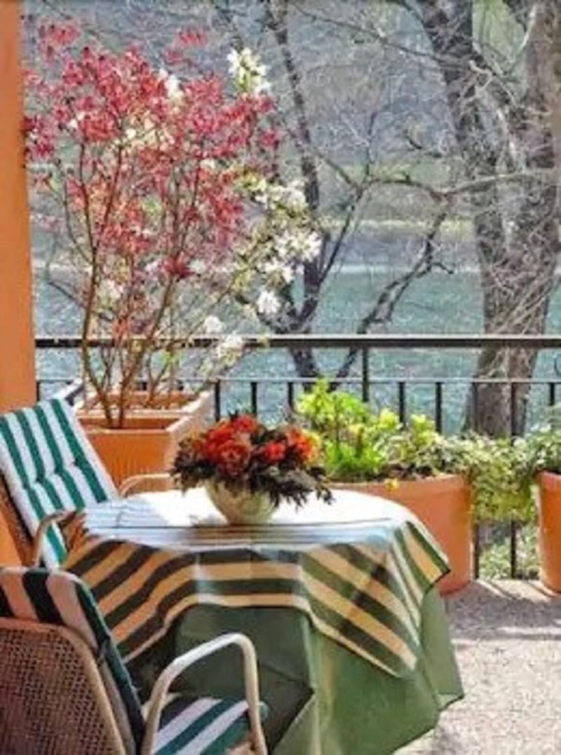 Hotel Don Abbondio Lecco Exterior foto